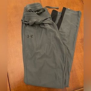 Men’s medium grey sport pants